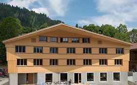 Saanen Gstaad Youth Hostel